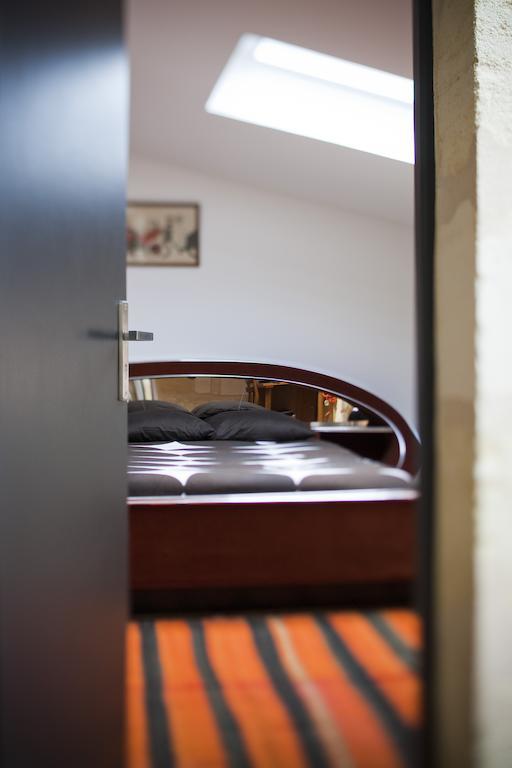 Une Chambre Chez Dupont Бордо Номер фото
